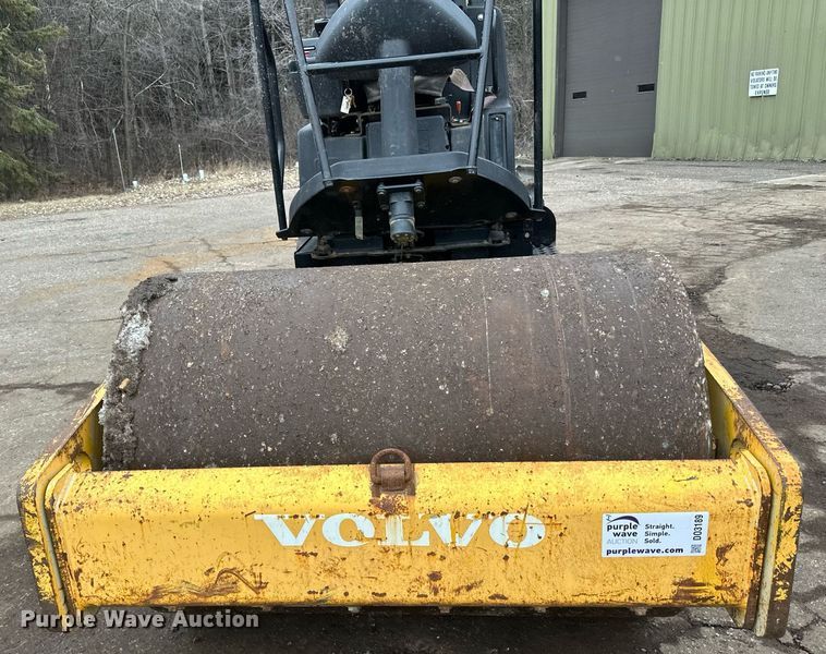 image for item DO3189 2006 Ingersoll Rand SD45D single drum vibratory roller