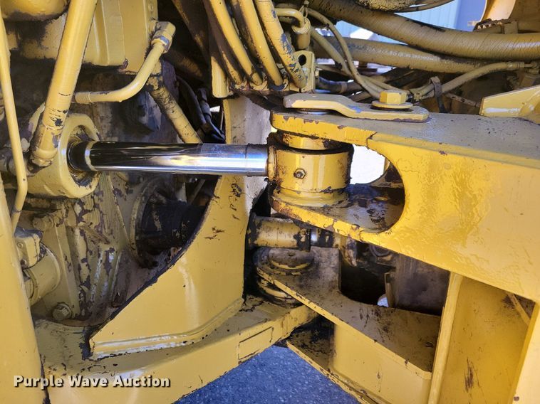 image for item DO3190 1988 Caterpillar 950E wheel loader