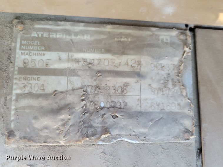 image for item DO3190 1988 Caterpillar 950E wheel loader