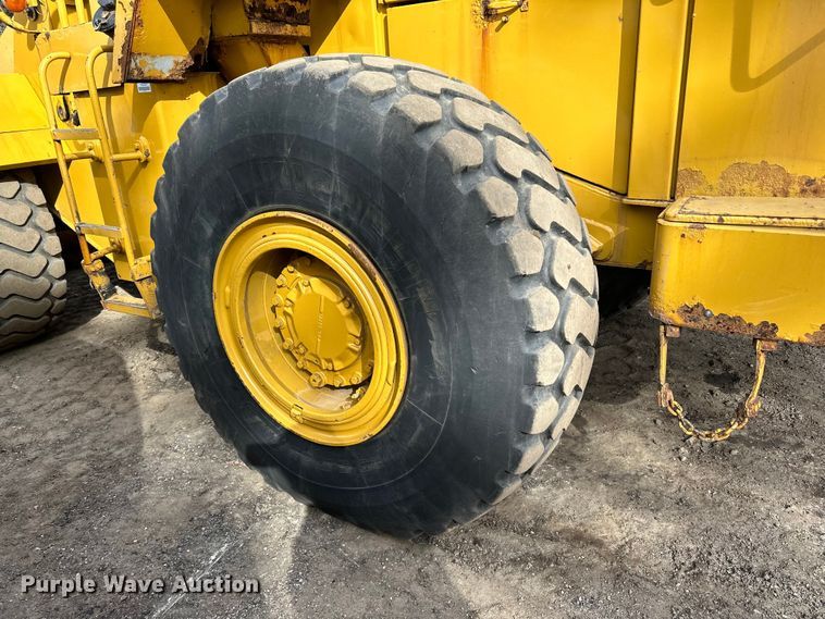 image for item DO3190 1988 Caterpillar 950E wheel loader