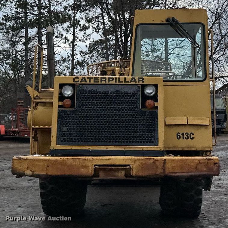 image for item DO3191 1988 Caterpillar  613C elevating scraper