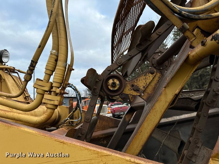 image for item DO3191 1988 Caterpillar  613C elevating scraper