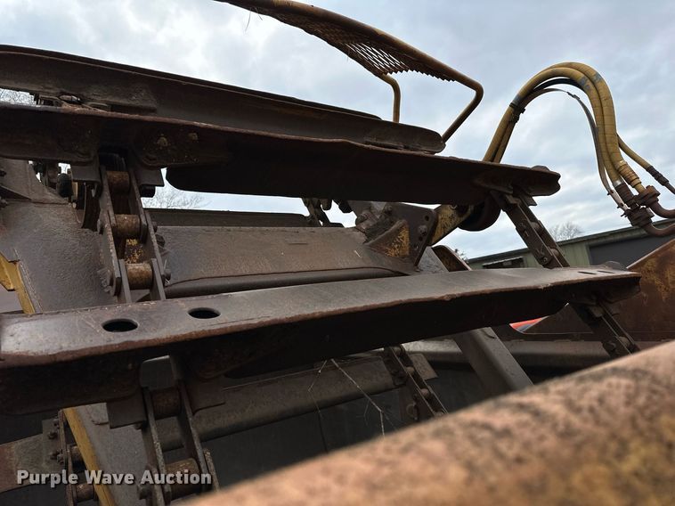 image for item DO3191 1988 Caterpillar  613C elevating scraper