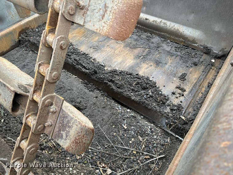 image for item DO3191 1988 Caterpillar  613C elevating scraper