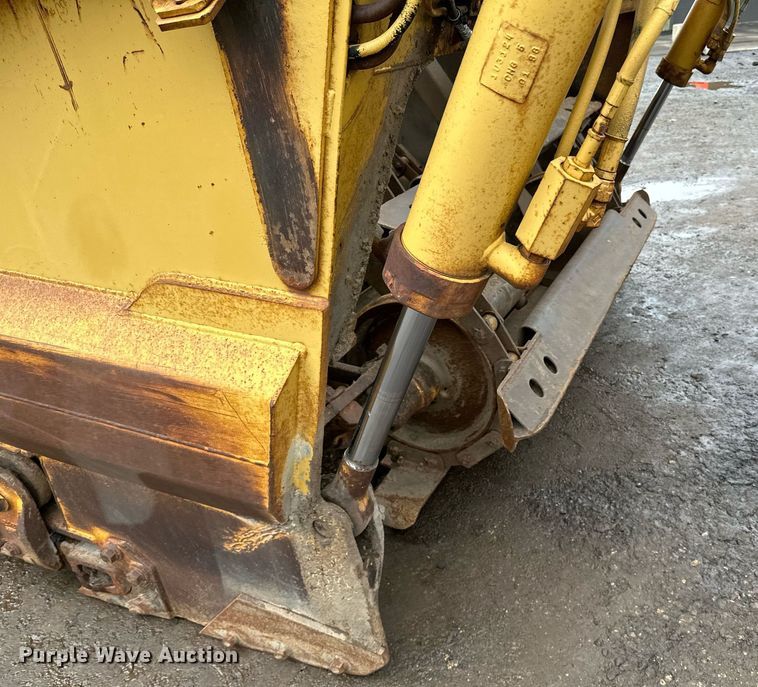 image for item DO3191 1988 Caterpillar  613C elevating scraper