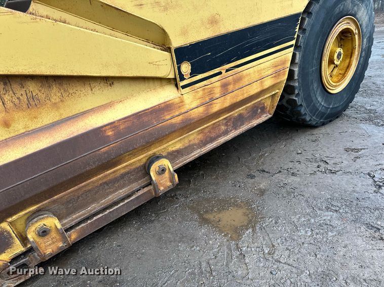 image for item DO3191 1988 Caterpillar  613C elevating scraper