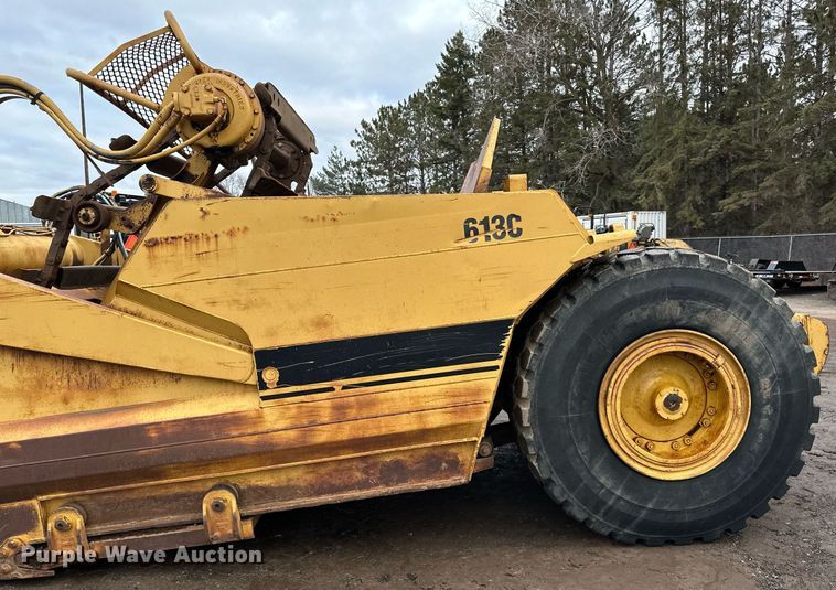 image for item DO3191 1988 Caterpillar  613C elevating scraper