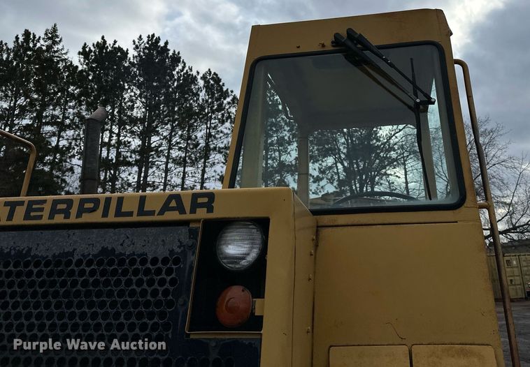 image for item DO3191 1988 Caterpillar  613C elevating scraper