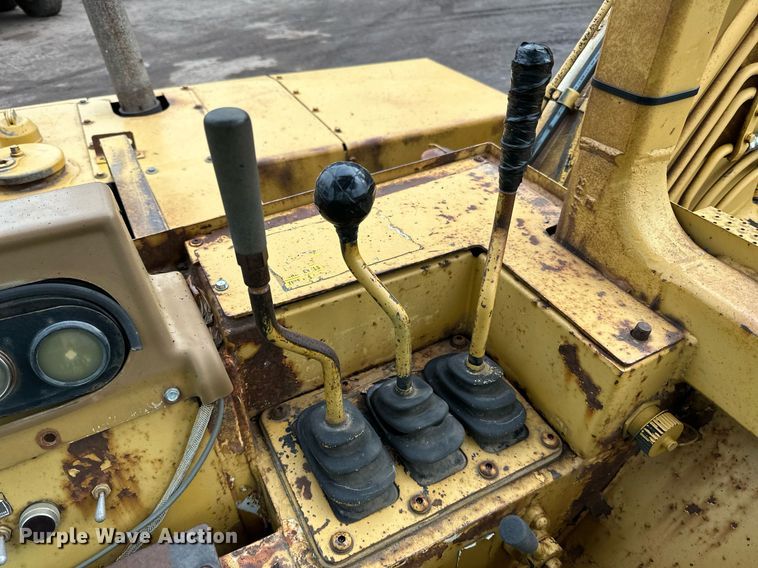 image for item DO3191 1988 Caterpillar  613C elevating scraper