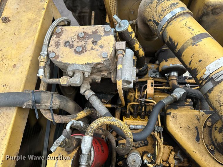 image for item DO3191 1988 Caterpillar  613C elevating scraper