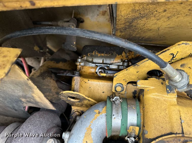 image for item DO3191 1988 Caterpillar  613C elevating scraper