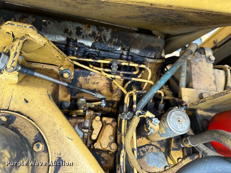 image for item DO3191 1988 Caterpillar  613C elevating scraper