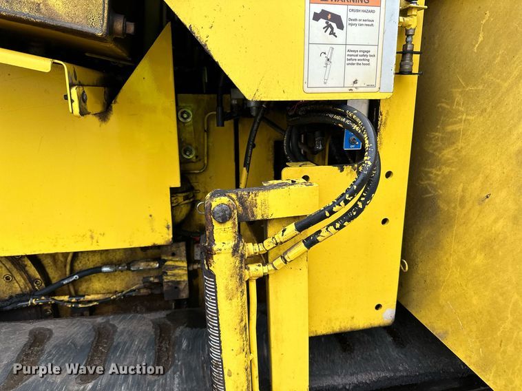 image for item DO3192 2014 Bomag  CR362 paver