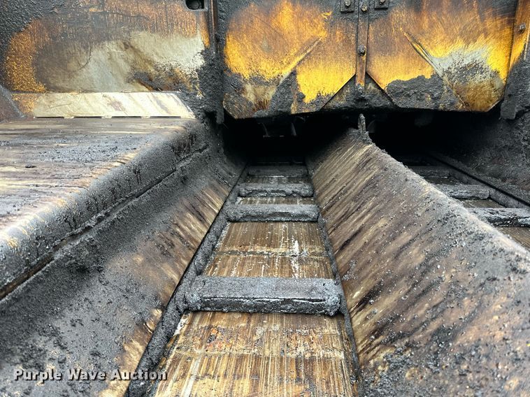 image for item DO3192 2014 Bomag  CR362 paver