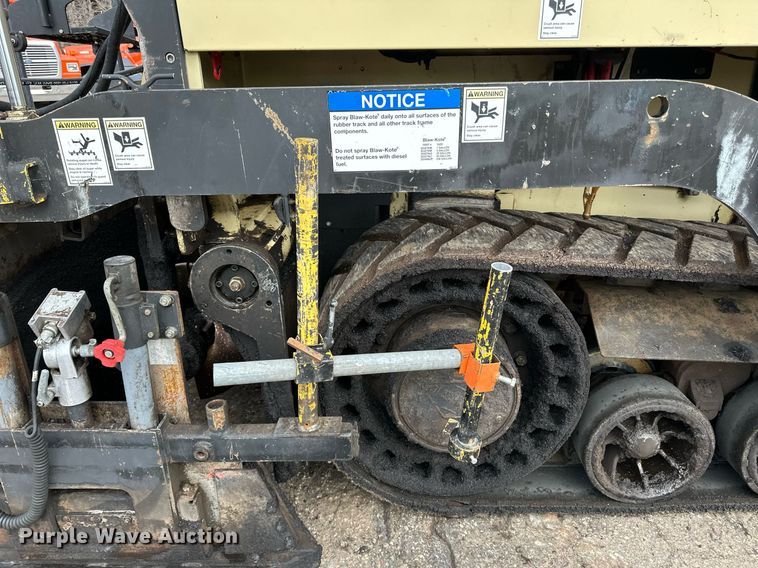 image for item DO3193 2007 Blaw-Knox  PF-6110 paver