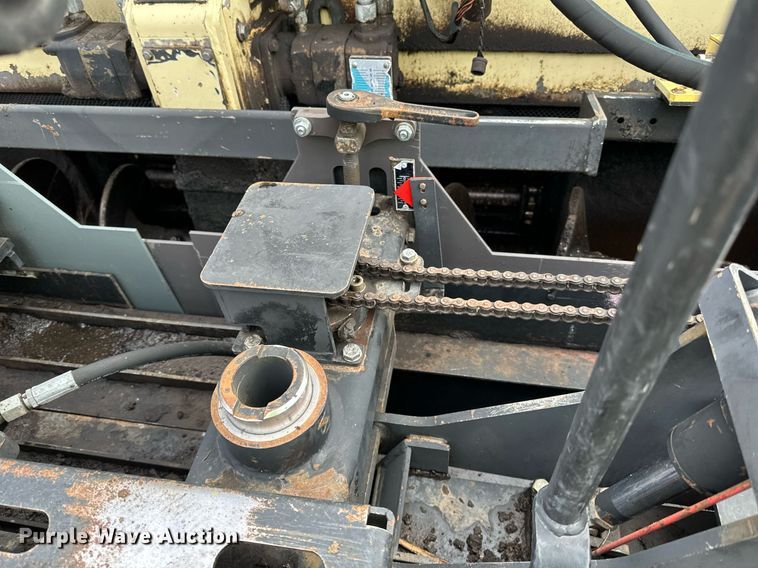 image for item DO3193 2007 Blaw-Knox  PF-6110 paver