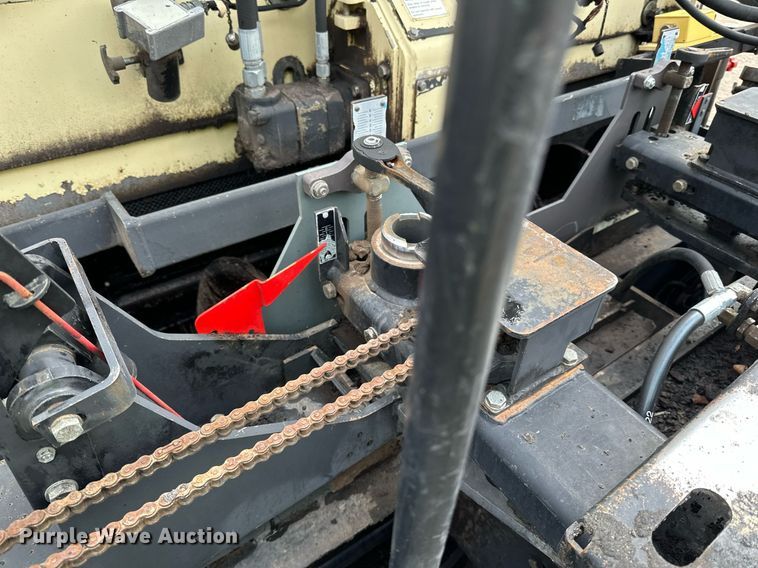 image for item DO3193 2007 Blaw-Knox  PF-6110 paver