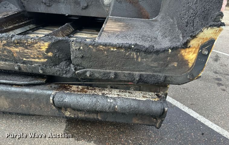 image for item DO3193 2007 Blaw-Knox  PF-6110 paver