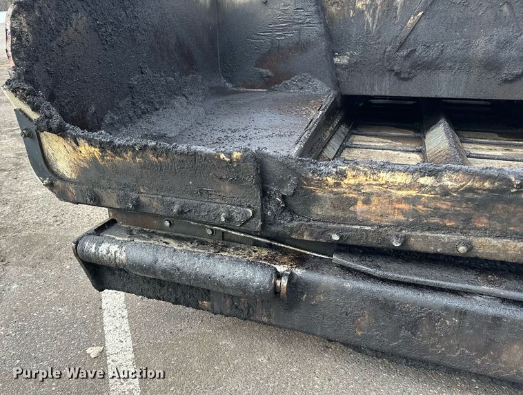 image for item DO3193 2007 Blaw-Knox  PF-6110 paver