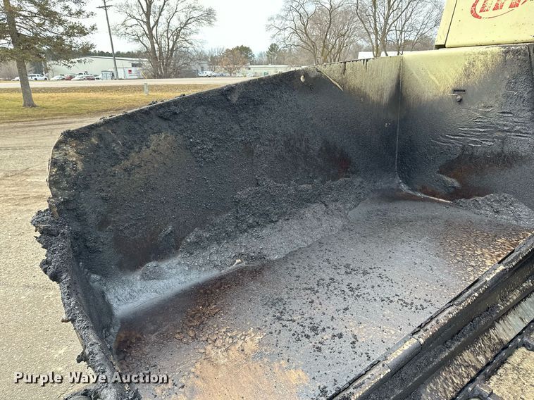 image for item DO3193 2007 Blaw-Knox  PF-6110 paver