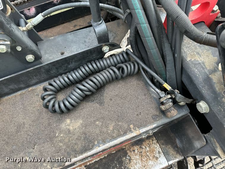 image for item DO3193 2007 Blaw-Knox  PF-6110 paver