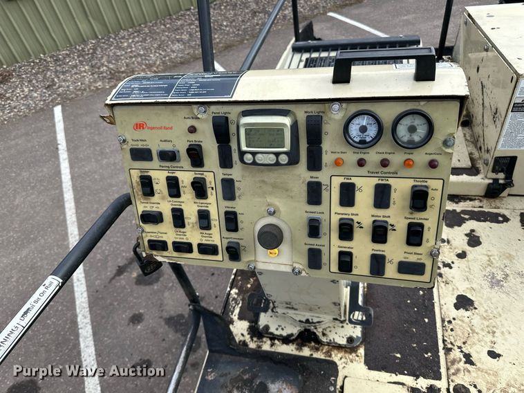 image for item DO3193 2007 Blaw-Knox  PF-6110 paver