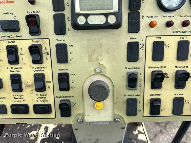 image for item DO3193 2007 Blaw-Knox  PF-6110 paver