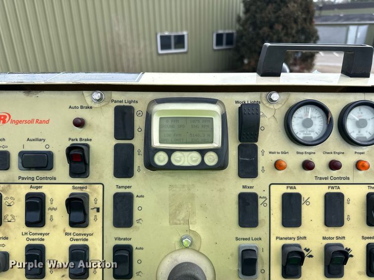 image for item DO3193 2007 Blaw-Knox  PF-6110 paver