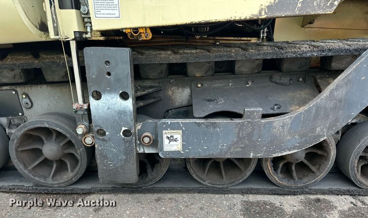 image for item DO3193 2007 Blaw-Knox  PF-6110 paver