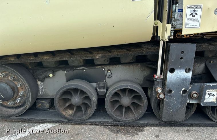 image for item DO3193 2007 Blaw-Knox  PF-6110 paver