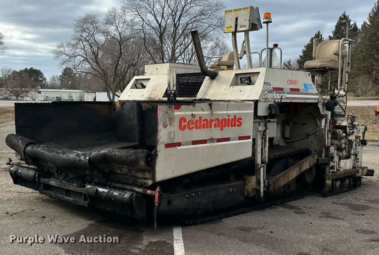 image for item DO3194 1996 Cedarapids  CR461 paver