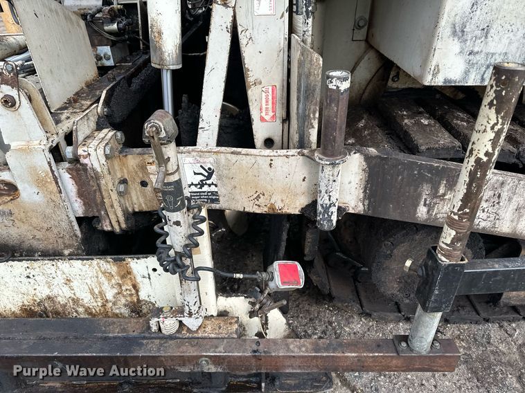 image for item DO3194 1996 Cedarapids  CR461 paver