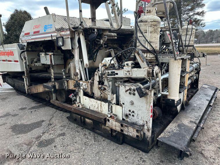 image for item DO3194 1996 Cedarapids  CR461 paver