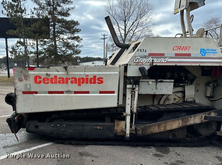 image for item DO3194 1996 Cedarapids  CR461 paver