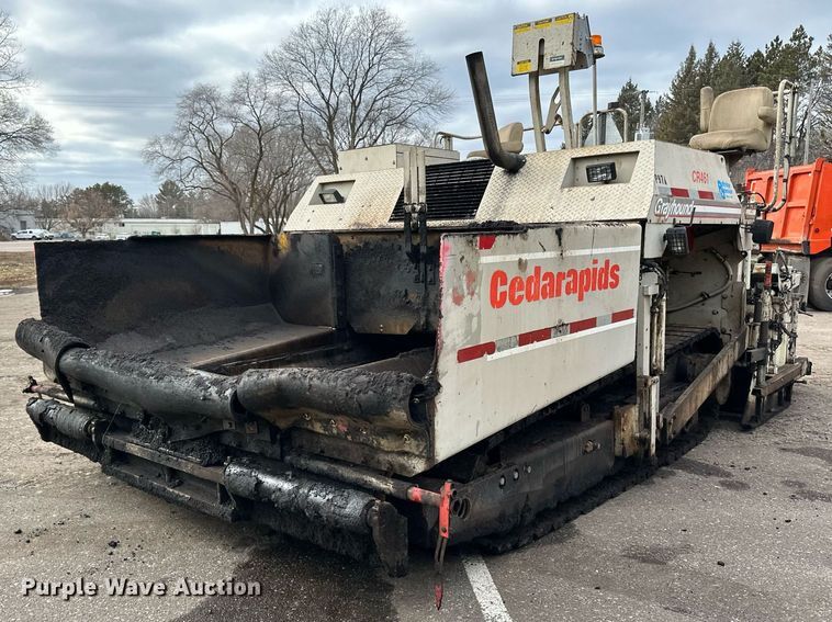 image for item DO3194 1996 Cedarapids  CR461 paver