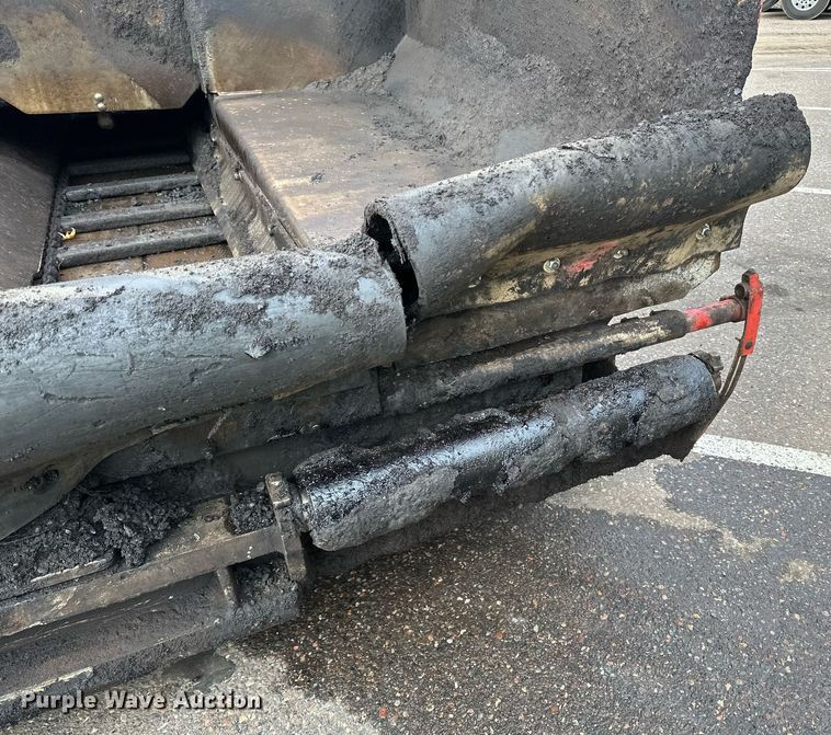 image for item DO3194 1996 Cedarapids  CR461 paver