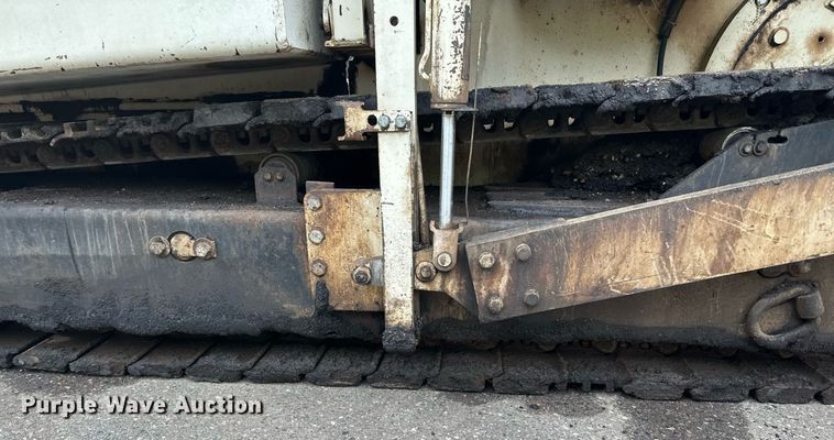 image for item DO3194 1996 Cedarapids  CR461 paver