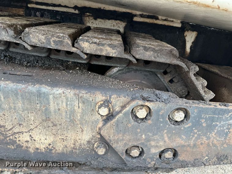 image for item DO3194 1996 Cedarapids  CR461 paver