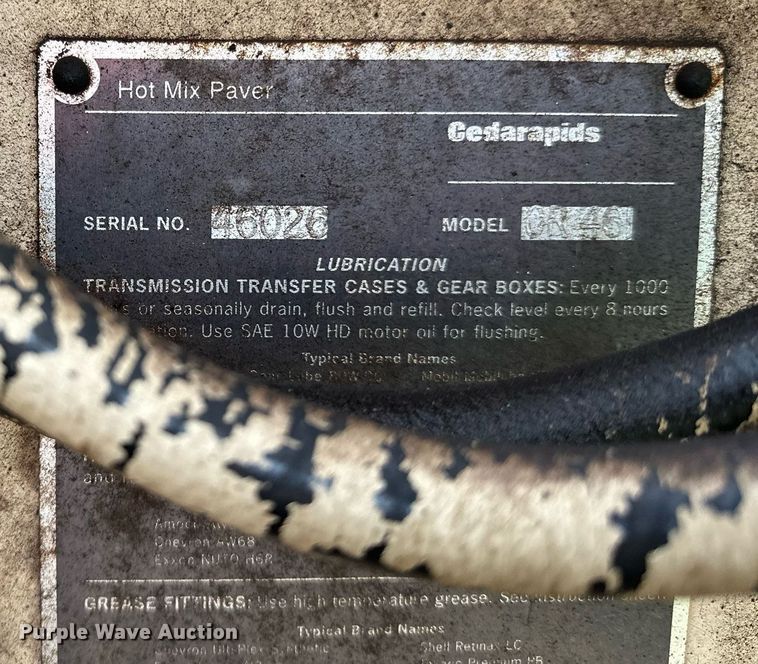 image for item DO3194 1996 Cedarapids  CR461 paver