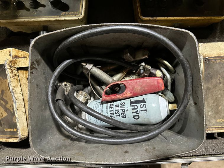 image for item DO3194 1996 Cedarapids  CR461 paver