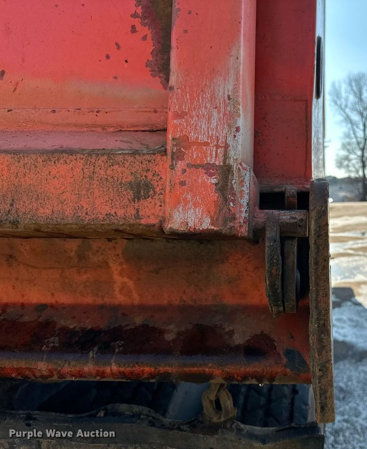 image for item DO3196 1998 East End Dump end dump trailer