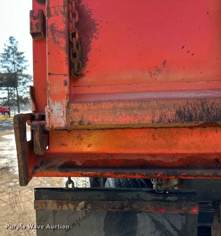 image for item DO3196 1998 East End Dump end dump trailer