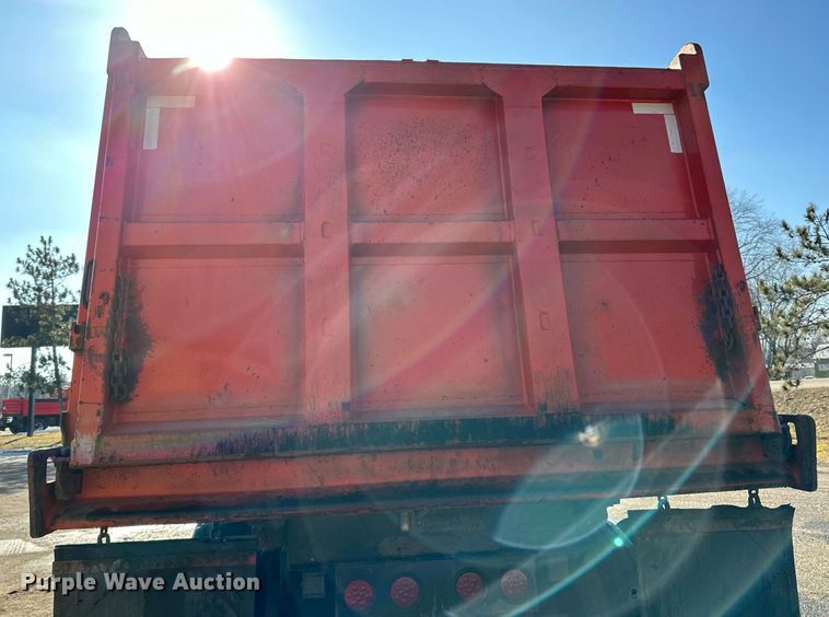 image for item DO3196 1998 East End Dump end dump trailer