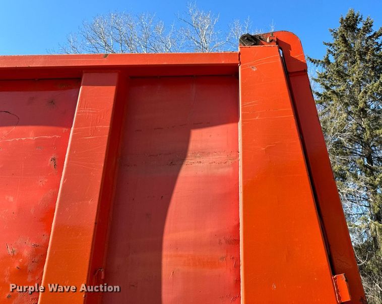 image for item DO3196 1998 East End Dump end dump trailer