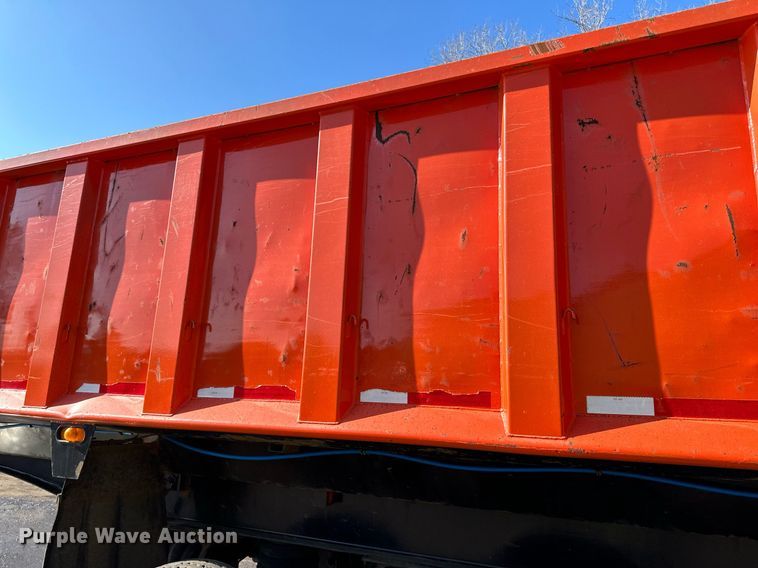 image for item DO3196 1998 East End Dump end dump trailer