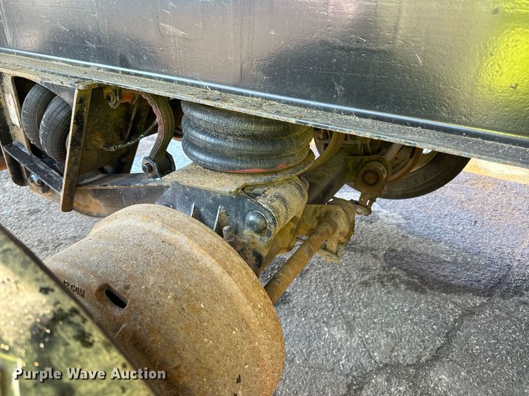 image for item DO3196 1998 East End Dump end dump trailer