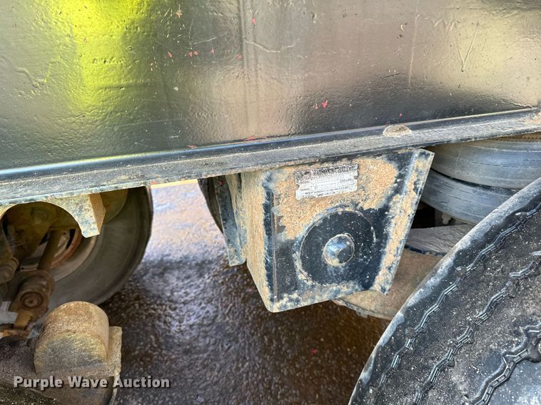 image for item DO3196 1998 East End Dump end dump trailer