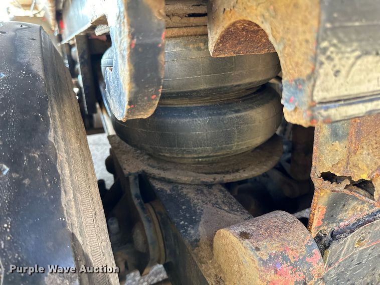 image for item DO3196 1998 East End Dump end dump trailer