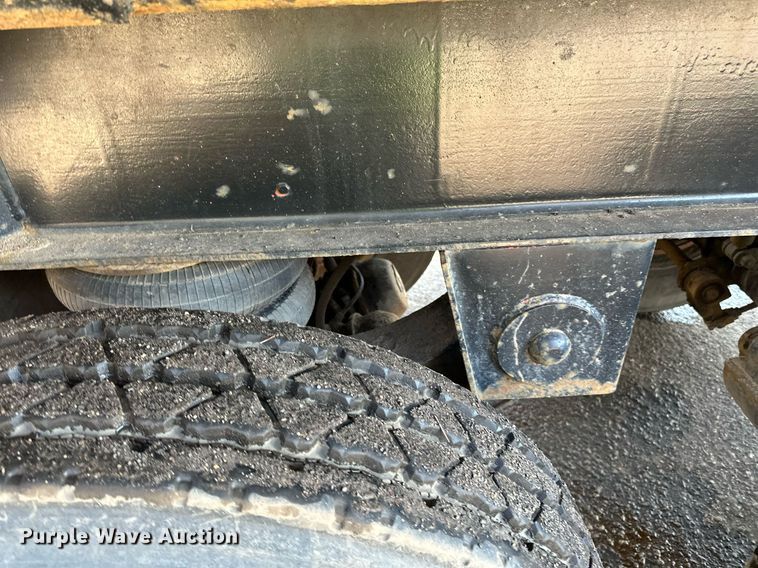 image for item DO3196 1998 East End Dump end dump trailer