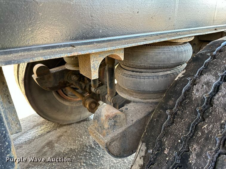 image for item DO3196 1998 East End Dump end dump trailer